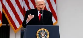 Dwór króla Donalda. Kto jest przeciwko komu?