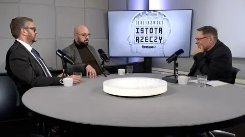 Chrzest z Bizancjum, Tatarzy na pomniki i zbawienny ziemniak. Jak mogła wyglądać Polska?