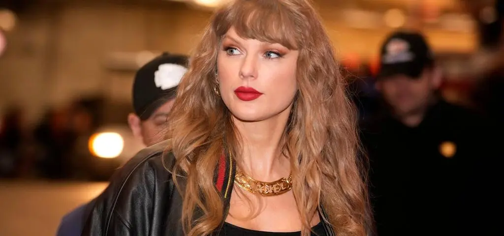 Projekt "Taylor Swift", reptilianie i kosmici. Jak teorie spiskowe napędzają politykę USA