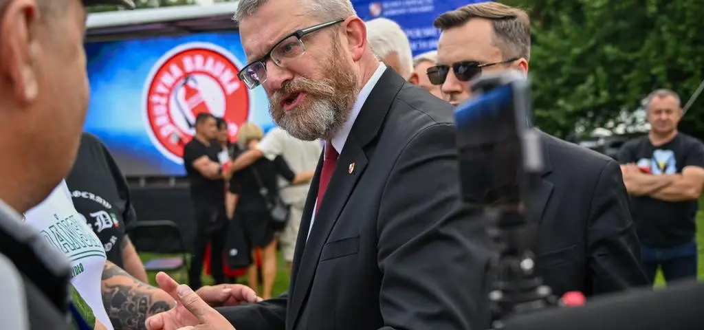 Braun nie wierzy w Holocaust. Ekspert: powinien obejrzeć ten film