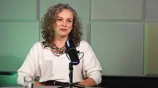 Uprzejmie donoszę o błędzie… Czy wypada poprawiać innych?