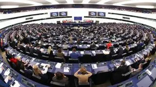 Kogo słychać za kordonem sanitarnym? Jest jeden Polak