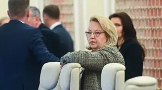 Co robi Coreper w bunkrze