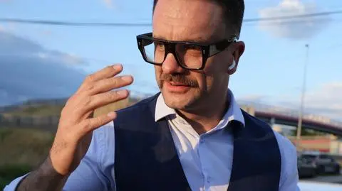 "Zapowiadał wolną Polskę, a była szybka". Prześwietlamy wyczyny posła Mejzy
