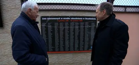 Jan Rulewski: Najbardziej żałuję, że nie przeżyłem maturalnej miłości, takiej pod kasztanami. Bo ja wtedy siedziałem