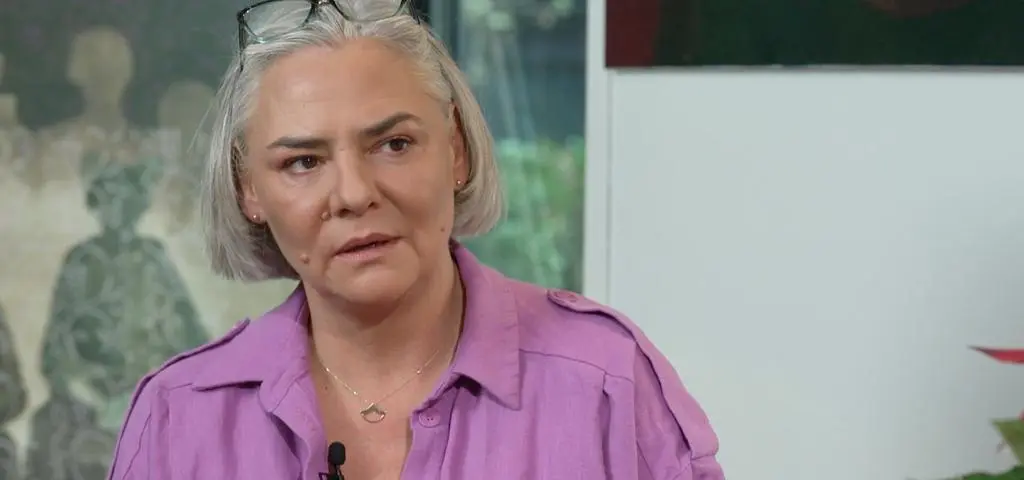 Pomaga bezdomnej młodzieży. "Są dzieci coraz bardziej zamożniejszych rodziców"