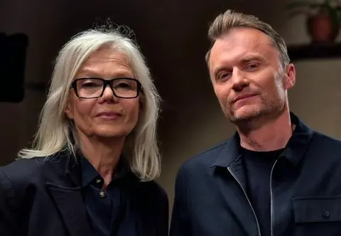 "Siostra powiedziała, że jestem adoptowana. Uwierzyłam i dobrze mi z tym było"