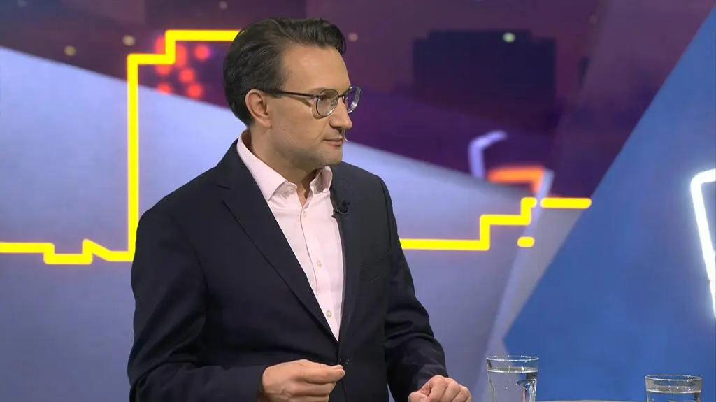 Lewandowski: rząd ma ciekawą ofertę dla osób za bogatych na socjal, za biednych na rynek