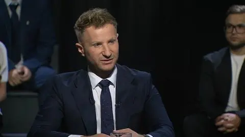 "Oblano mój samochód, przecięto mi opony". Wójt walczy z ogromnym hejtem