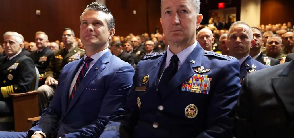Trump i Hegseth pouczają generałów. Po co?