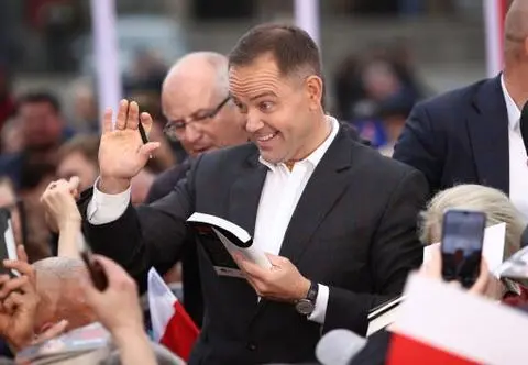 Nawrocki już wiele lat temu "był pupilkiem PiS". "On tę grę podjął"