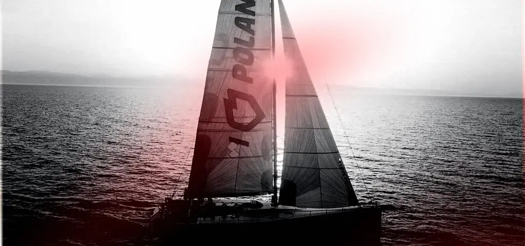 "Nagroda za to, że byli lojalni wobec partii". Dzień przed rezygnacją zarządu poszedł gigantyczny przelew