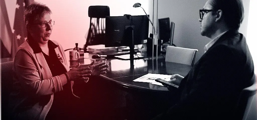 Ostro broni swojej decyzji. "Co z tego? Każdy ma poglądy polityczne"