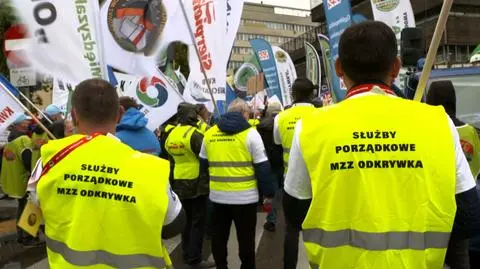 Słowa zamiast konkretów
