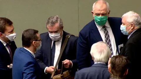 "Jacek Sasin jest człowiekiem pracy"