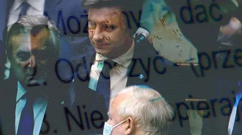 "Mail Dworczyka pokazuje, w jaki sposób manipulowana jest opinia publiczna". Odraczanie informacji i naciąganie prawa