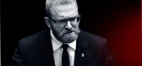 Usłyszał siedem zarzutów. Dlaczego tak długo pozostawał bezkarny?