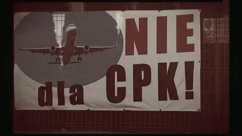 Z kosą na lotnisko. "Rząd chce nam zabrać korzenie, wypchnąć na zniszczenie"