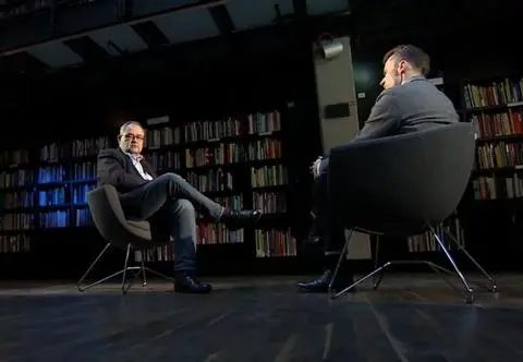 Śmierć brata. Rozmowa z Piotrem Adamowiczem