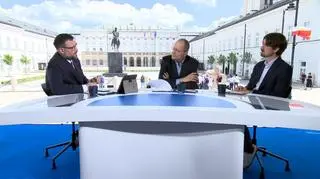 "Osłabiony Tusk" w konserwatywnej Polsce. Korespondenci w Polsce o wyborach
