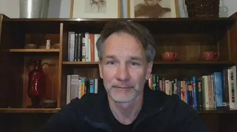 Atak na Iran. "USA nie mają sił, by uderzyć lądowo"