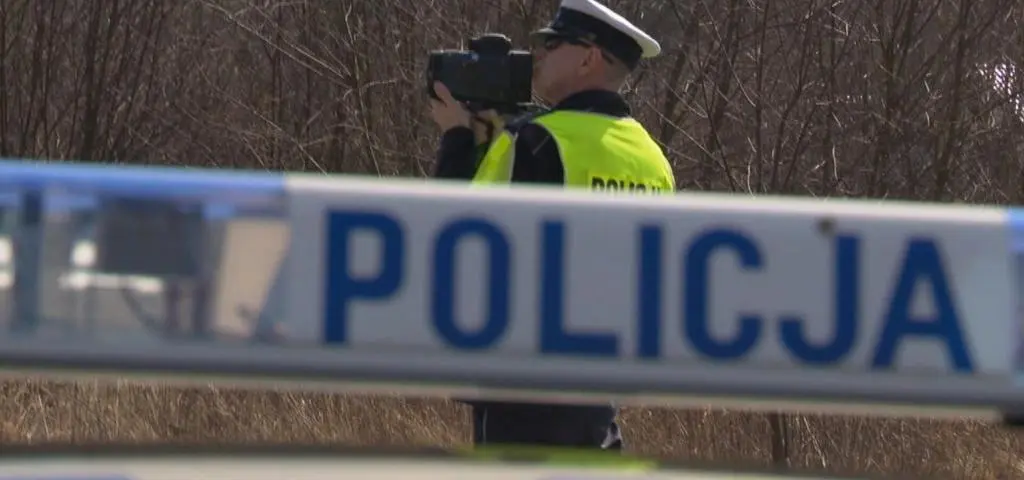 Fotoradary, surowe kary. Na drogach bezpieczniej, ale...