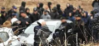 Dwustu kiboli i policjant na rowerze. Jak zakończyła się ustawka, która nawet się nie rozpoczęła?