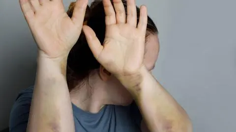 Zemsta po rozstaniu zabija. Raport ujawnia skalę problemu
