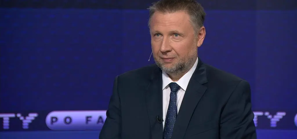 Lekarz milioner. Kierwiński: mamy do czynienia ze skandalem