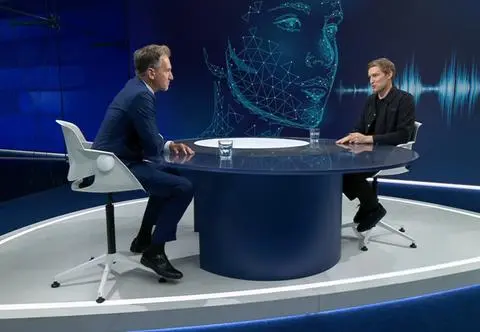 Tom Cruise mówi po polsku i Steve Jobs w wielu językach. Ich firma się rozpędza 