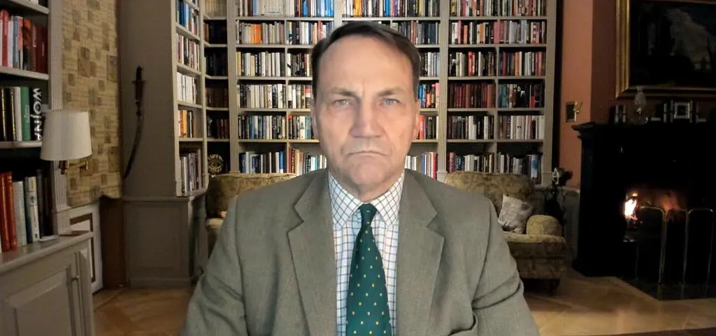 Sikorski o ataku na Iran: Polska miała pewną wiedzę uprzedzającą