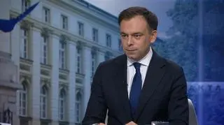Co z cenami paliw? Minister finansów: prezydent powinien tę ustawę podpisać natychmiast