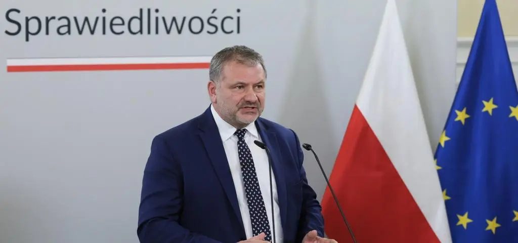 Oglądaj dłuższe "Fakty" w TVN24+