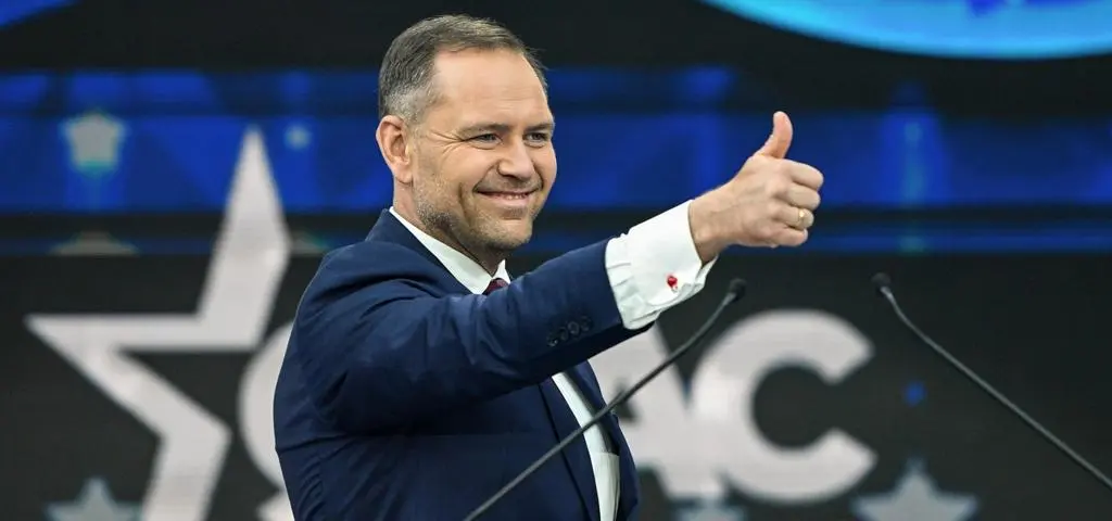 Oglądaj dłuższe wydanie "Faktów"