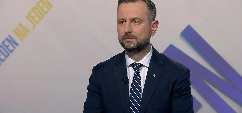 Szef MON: prezydent ma złamany kręgosłup przez swoich politycznych patronów