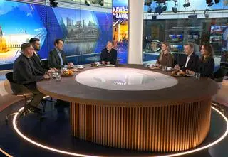 "Zastanawiają się" nad wyjściem z partii. "Decyzja w ciągu najbliższych dni"