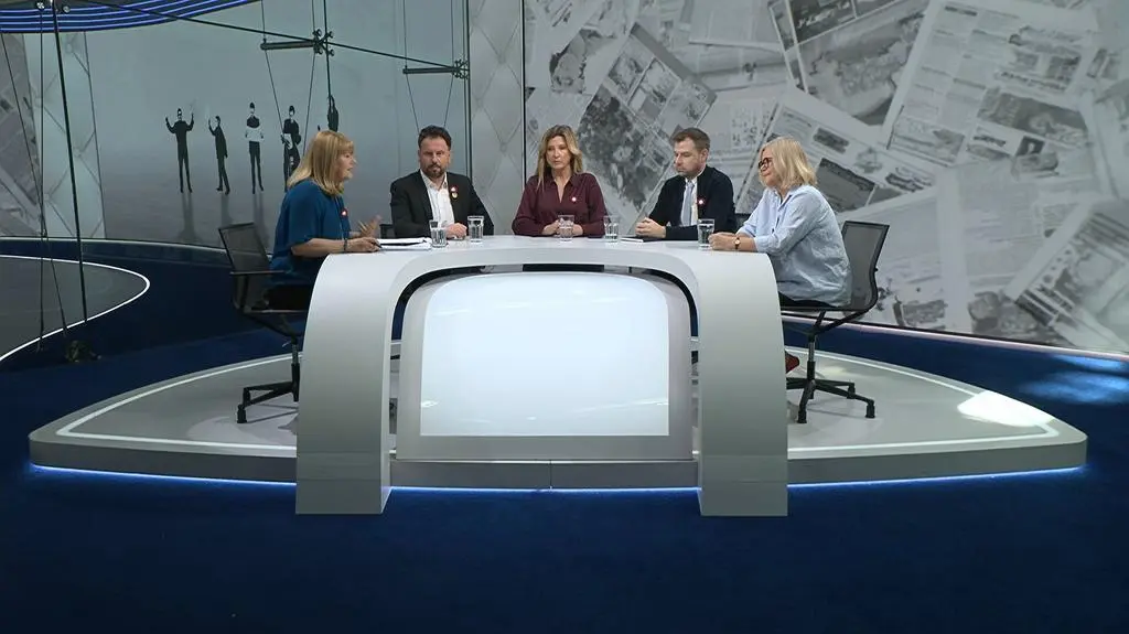 "Prezydent chce konstytucji pod siebie"