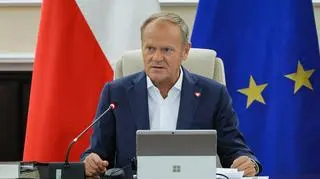Donald Tusk na posiedzeniu rządu