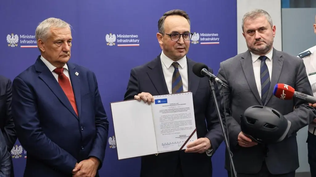 Klimczak: kaski dla dzieci obowiązkowe