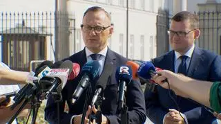 Akt łaski dla "Starucha". "Wara rządzącym od prerogatyw pana prezydenta"