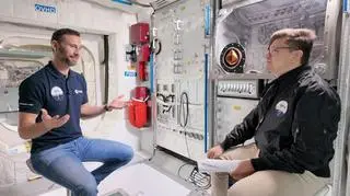 Co dzieje się z ciałem, kiedy "nagle rośniesz o kilka centymetrów"?