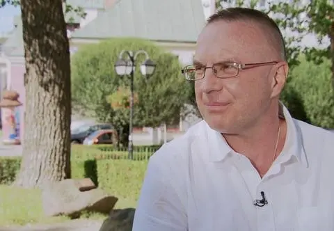Bez ważnego dowodu i prawa jazdy. Po 22 latach zaczyna życie od nowa