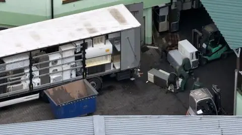 "Narkotyki przy tym to pikuś". Znaleźliśmy dowody fałszerstw na masową skalę