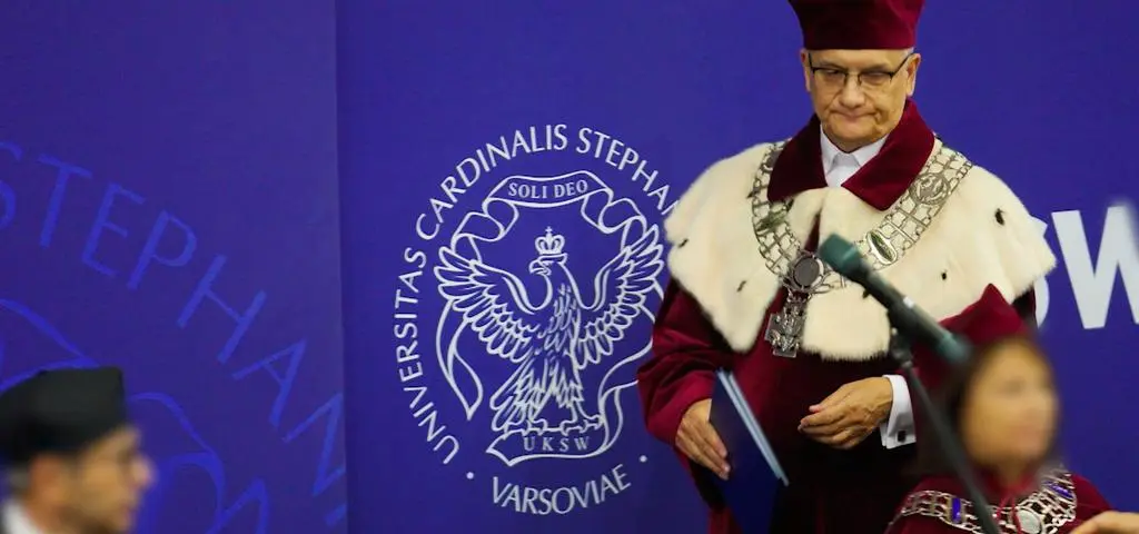 Ksiądz rektor i pani Emilia. Jak 88-letnia kobieta oddała mieszkanie