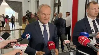 "Albo cieszy, albo śmieszy"