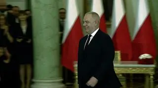 70 milionów na wybory, których nie było i memy z Jackiem Sasinem