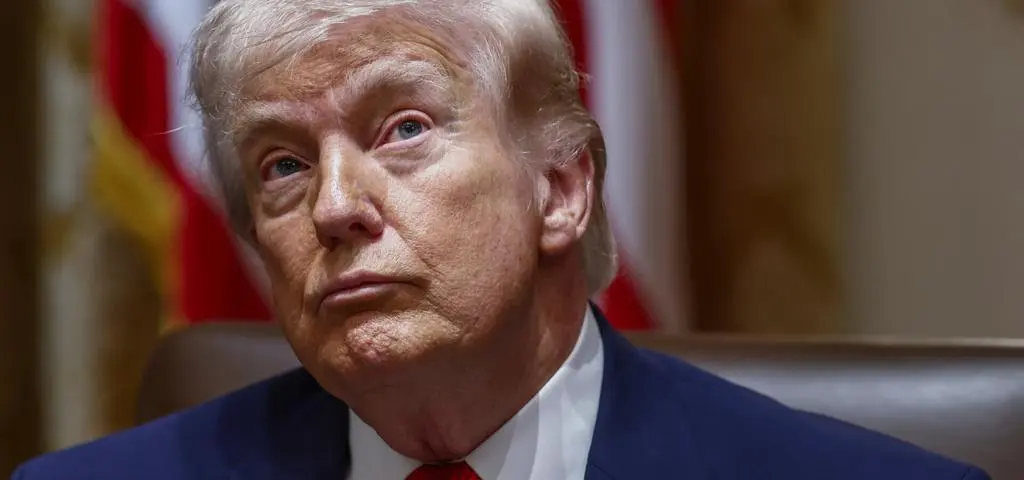 Trump i jego "przegrywy". Kto otacza amerykańskiego przywódcę?