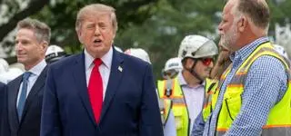 Przemawia, ale nie wiemy, co mówi. Nowy rozdział wojny Trumpa z mediami