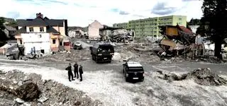 Żyją na wielkim placu budowy. "Tu nikt nie był przygotowany na taką skalę tragedii" 