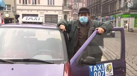 007 dżentelmen w taksówce